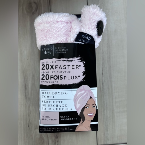 Pink Hair Drying Towel with Button - Picture 1 of 3
